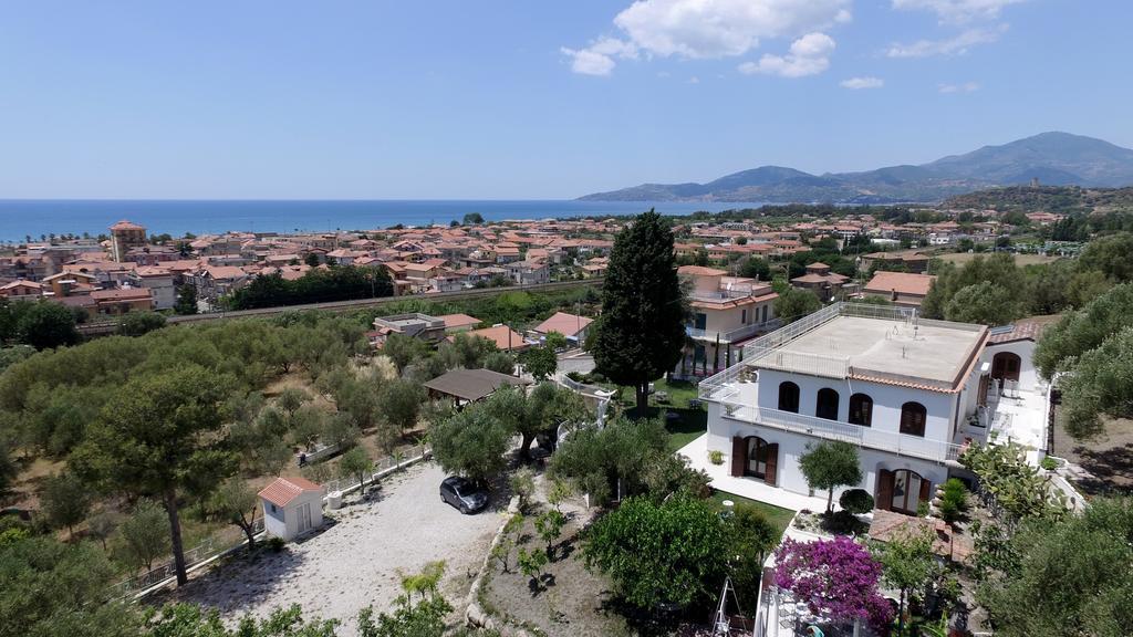 Hotel Il Paradiso Di Hyele Ascea Exterior foto